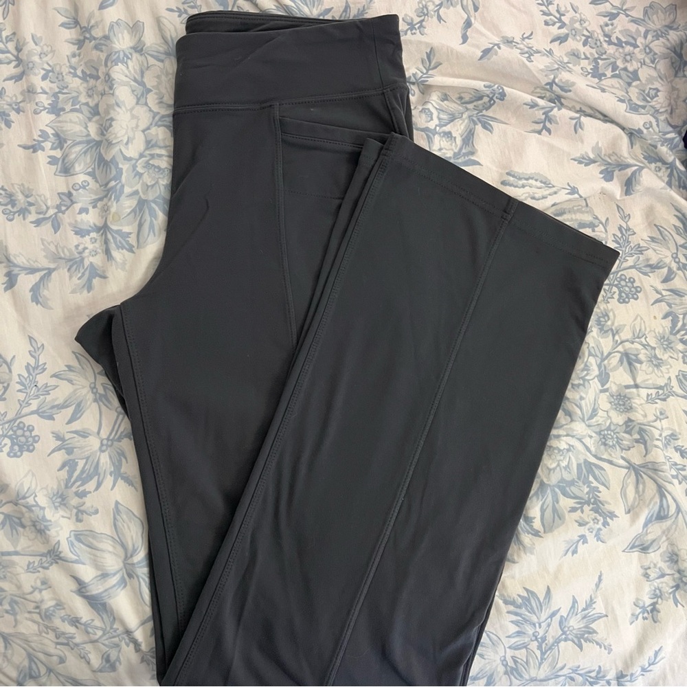 Athleta Metro Classic Yoga Pant - Picture 2 of 10